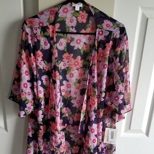 Lularoe medium floral shirley